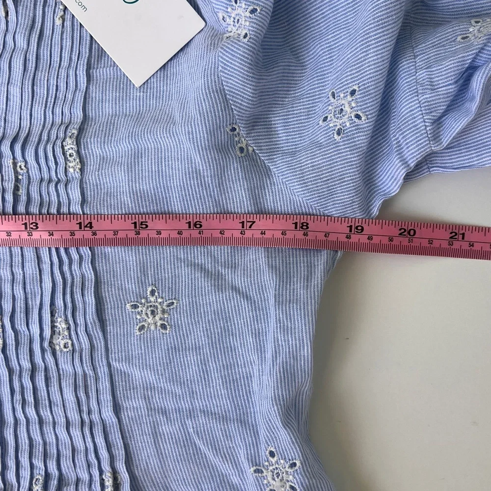 NWT Anthropology Bell Sleeves Shirt by Kyla Seo Soft Eyeleted Cotton Sz Small - Picture 15 of 16